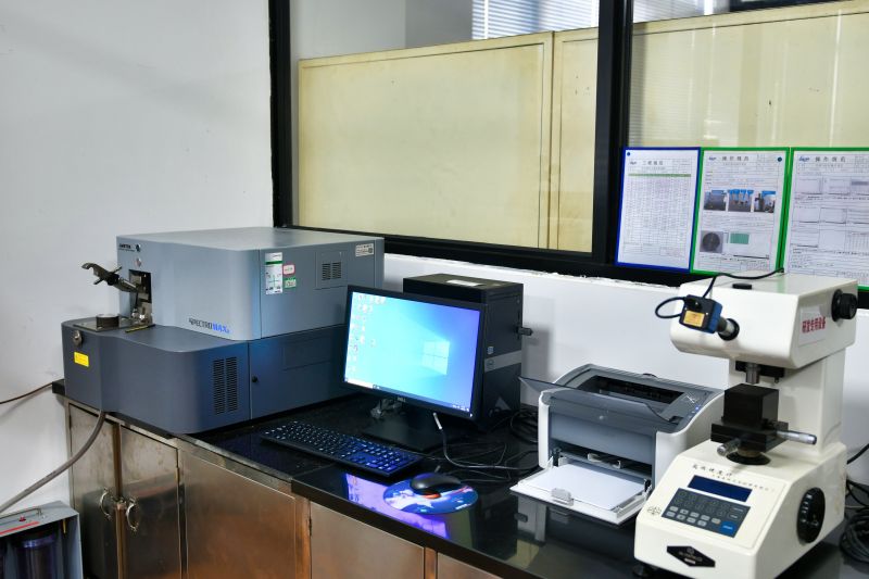 Spectrometer